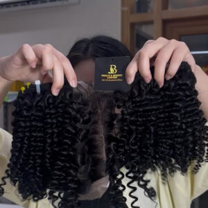 Natural Black water curl